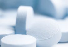 Stosowanie suplementów diety przez osoby odchudzające się, w celu utrzymania prawidłowego stanu skóry, włosów i paznokci