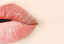 Mikropigmentacja ust