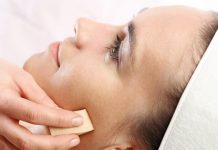 Poziom zadowolenia klientów gabinetu kosmetologicznego korzystających z zabiegów nanobrazji