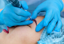 Gojenie po makijażu permanentnym – na sucho czy na mokro?