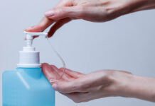 Higiena rąk i pielęgnacja skóry w salonach beauty – wpływ na biznes firmy