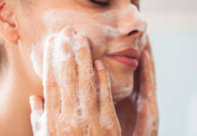 Analiza oczekiwań konsumentów względem kosmetyków do codziennej pielęgnacji cery tłustej ze skłonnością do trądziku