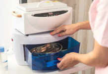 Sprawy sanitarne, o których zapomina instruktor beauty